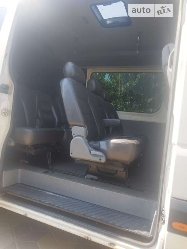 Мікроавтобус Volkswagen Crafter 2009 в Чернівцях