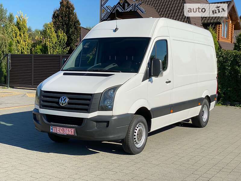 Вантажний фургон Volkswagen Crafter 2013 в Стрию