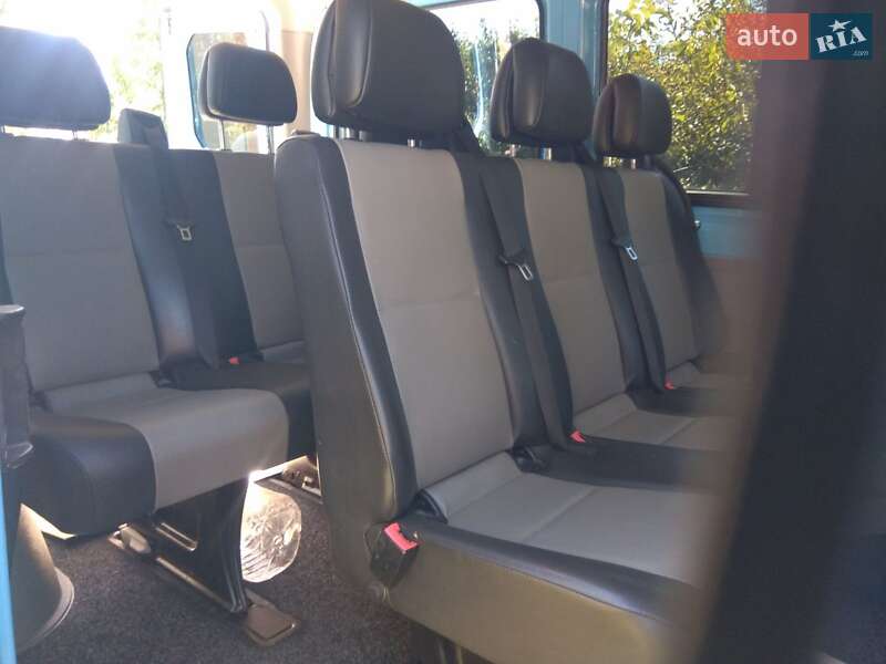 Микроавтобус Volkswagen Crafter 2014 в Жовтанцах