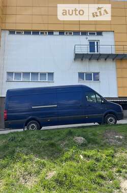 Грузовой фургон Volkswagen Crafter 2011 в 