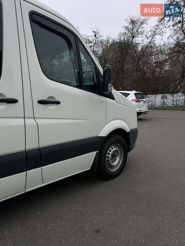 Вантажний фургон Volkswagen Crafter 2008 в Харкові