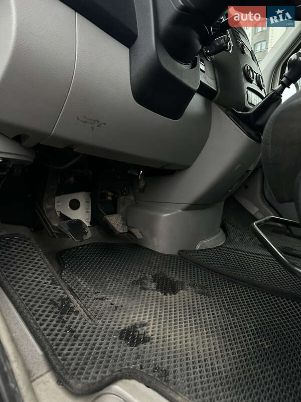 Вантажний фургон Volkswagen Crafter 2008 в Харкові