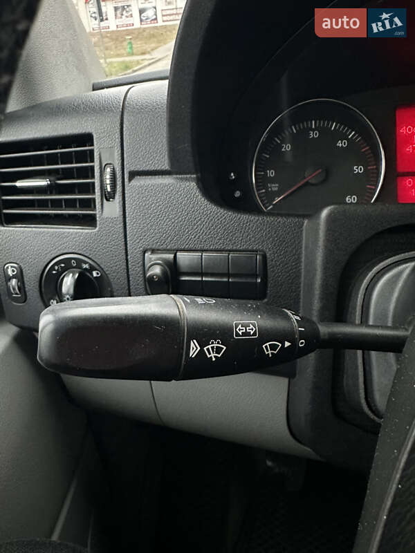 Вантажний фургон Volkswagen Crafter 2008 в Харкові