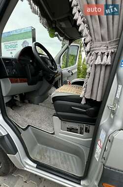 Вантажний фургон Volkswagen Crafter 2013 в Ужгороді