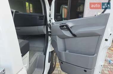 Автовоз Volkswagen Crafter 2014 в Кременці