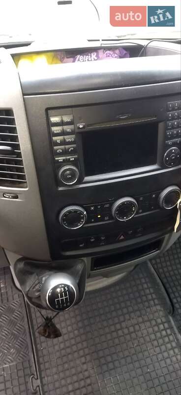 Микроавтобус Volkswagen Crafter 2011 в Днепре