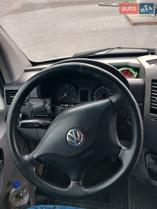 Пригородный автобус Volkswagen Crafter 2012 в Киеве