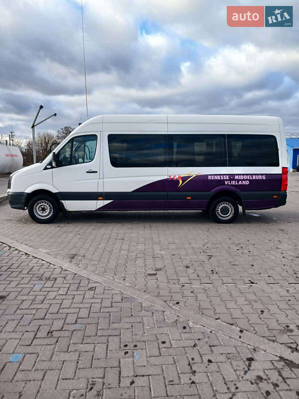 Пригородный автобус Volkswagen Crafter 2012 в Киеве