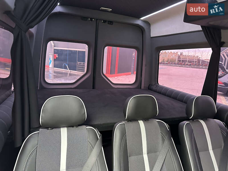 Грузопассажирский фургон Volkswagen Crafter 2018 в Ровно