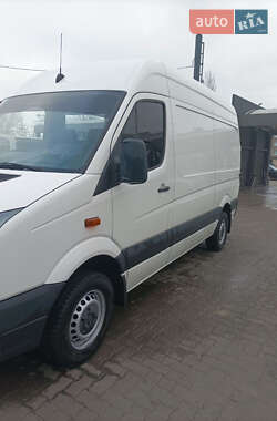 Грузовой фургон Volkswagen Crafter 2016 в 