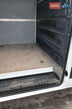 Грузовой фургон Volkswagen Crafter 2016 в 
