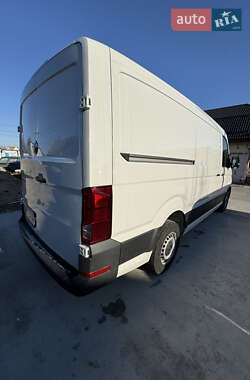 Грузовой фургон Volkswagen Crafter 2023 в 