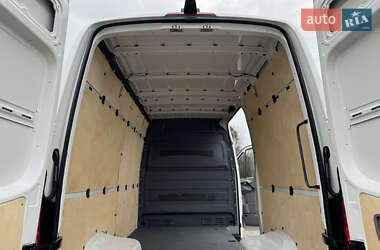 Грузовой фургон Volkswagen Crafter 2016 в 