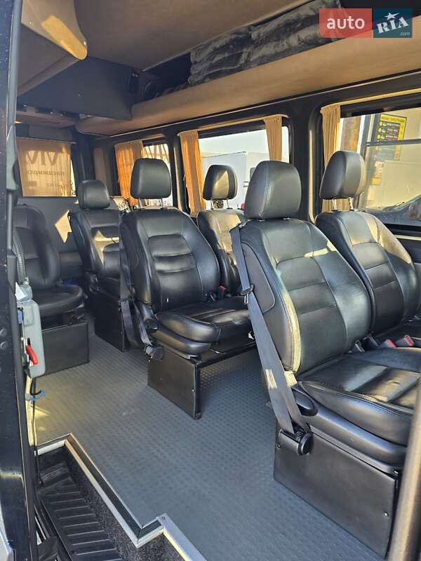 Мікроавтобус Volkswagen Crafter 2013 в Києві