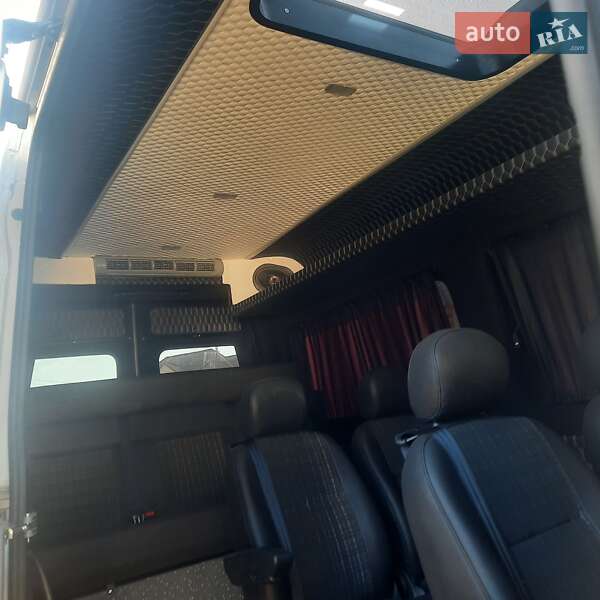 Микроавтобус Volkswagen Crafter 2020 в Дубно фото 16 Микроавтобус Volkswagen Crafter 2020 в Дубно