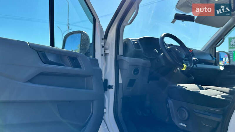 Эвакуатор Volkswagen Crafter 2018 в Ужгороде