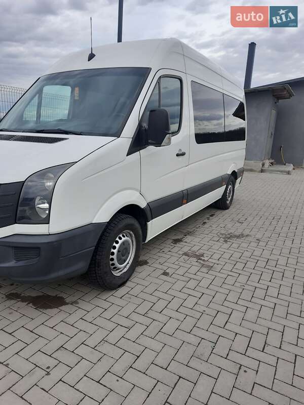 Микроавтобус Volkswagen Crafter 2011 в Тячеве