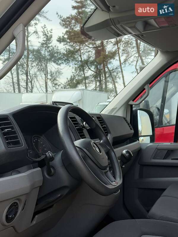 Грузовой фургон Volkswagen Crafter 2018 в Киеве