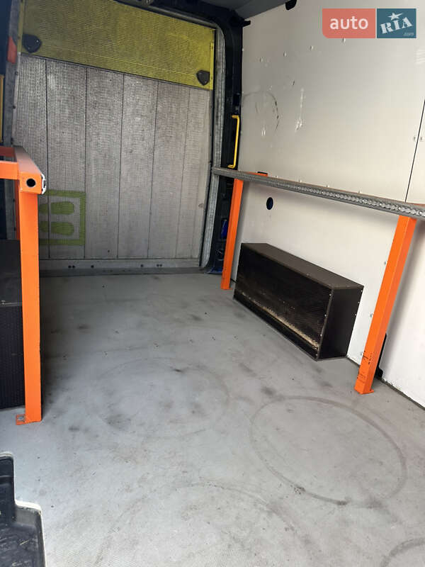 Грузовой фургон Volkswagen Crafter 2018 в Нововолынске