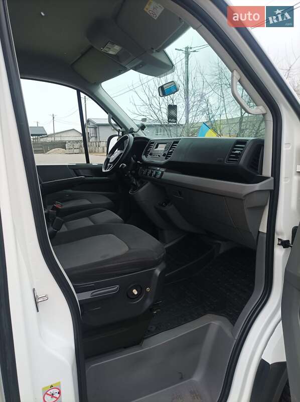 Микроавтобус Volkswagen Crafter 2017 в Березному