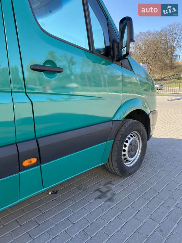 Микроавтобус Volkswagen Crafter 2014 в Ровно