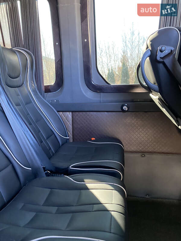 Микроавтобус Volkswagen Crafter 2014 в Ровно