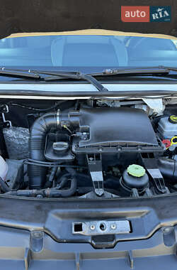 Грузовой фургон Volkswagen Crafter 2012 в 