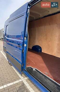 Грузовой фургон Volkswagen Crafter 2019 в 