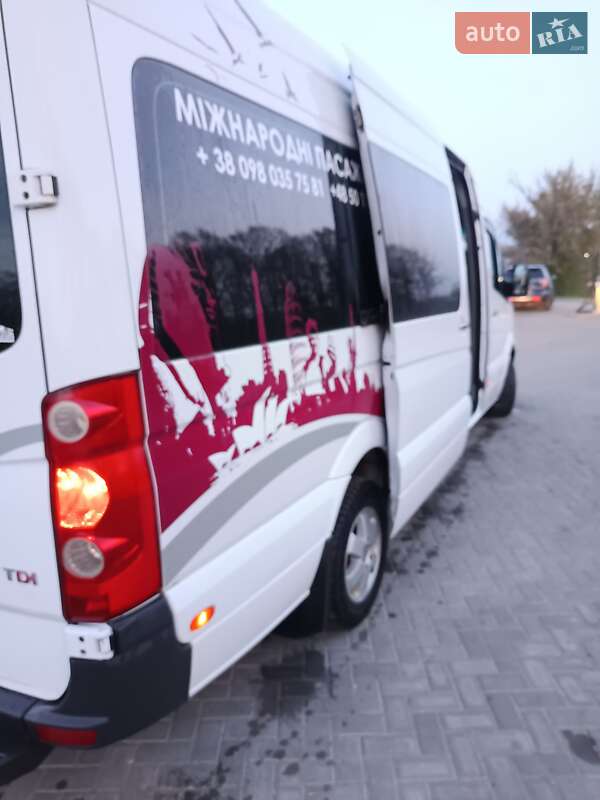 Микроавтобус Volkswagen Crafter 2013 в Старой Выжевке