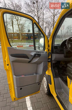 Грузовой фургон Volkswagen Crafter 2016 в 