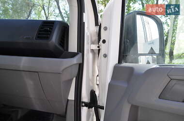 Грузовой фургон Volkswagen Crafter 2022 в 