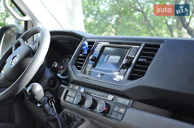 Грузовой фургон Volkswagen Crafter 2022 в 