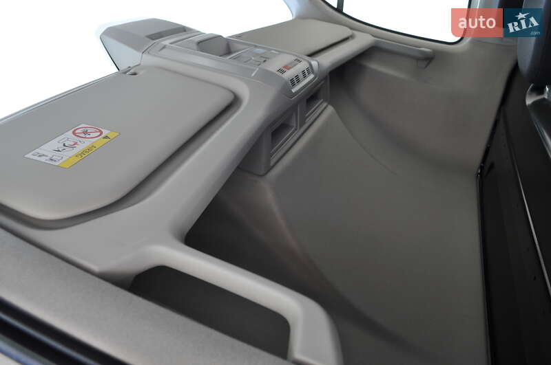 Грузовой фургон Volkswagen Crafter 2021 в Киеве