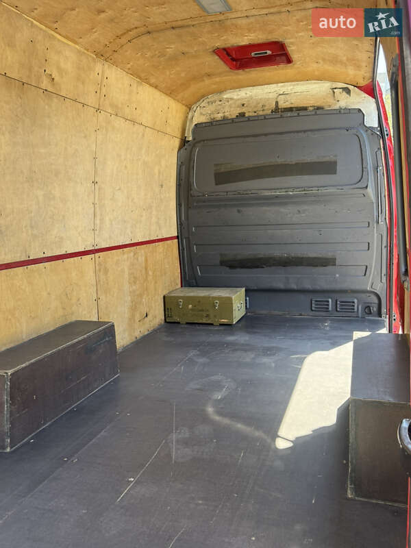 Вантажний фургон Volkswagen Crafter 2010 в Миколаєві