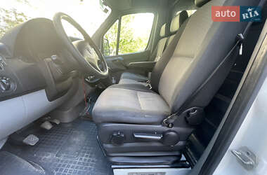 Вантажний фургон Volkswagen Crafter 2011 в 