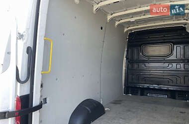 Грузовой фургон Volkswagen Crafter 2021 в 
