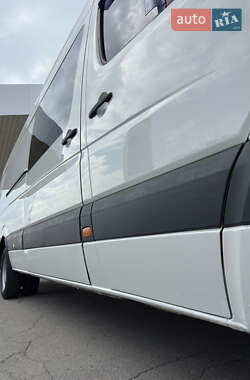 Грузопассажирский фургон Volkswagen Crafter 2008 в 
