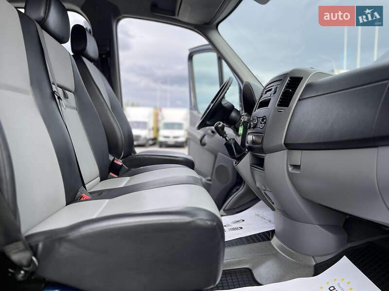 Тентований Volkswagen Crafter 2014 в Рівному