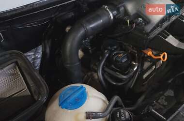 Автовоз Volkswagen Crafter 2010 в 
