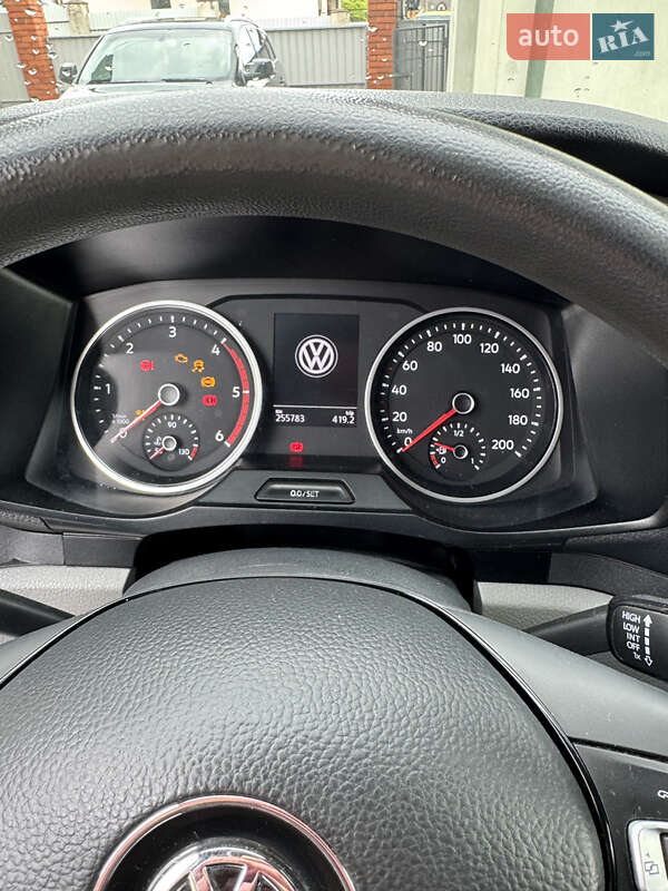 Вантажний фургон Volkswagen Crafter 2018 в Львові фото 28 Вантажний фургон Volkswagen Crafter 2018 в Львові