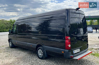 Грузовой фургон Volkswagen Crafter 2012 в 