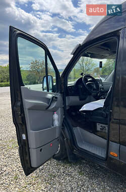 Грузовой фургон Volkswagen Crafter 2012 в 