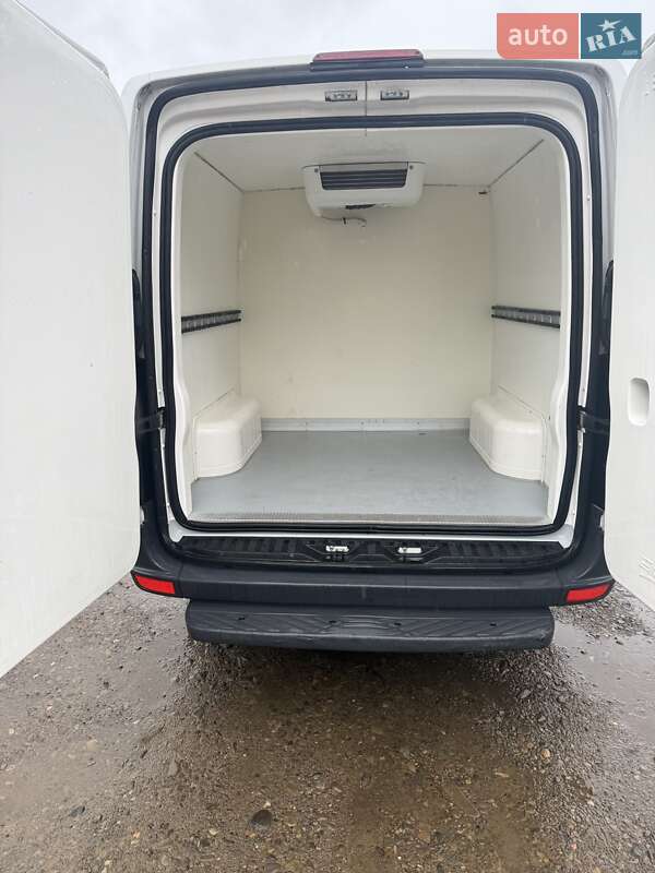 Рефрижератор Volkswagen Crafter 2013 в Стрые