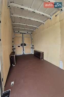 Грузовой фургон Volkswagen Crafter 2021 в 