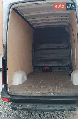 Вантажний фургон Volkswagen Crafter 2015 в 