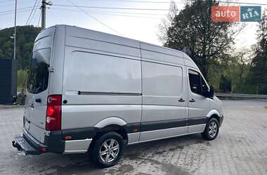 Грузовой фургон Volkswagen Crafter 2012 в 