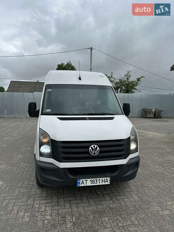 Вантажний фургон Volkswagen Crafter 2013 в Івано-Франківську