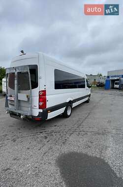 Туристический / Междугородний автобус Volkswagen Crafter 2012 в 