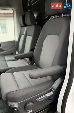 Грузовой фургон Volkswagen Crafter 2020 в 