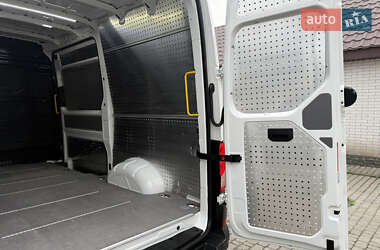 Грузовой фургон Volkswagen Crafter 2020 в 